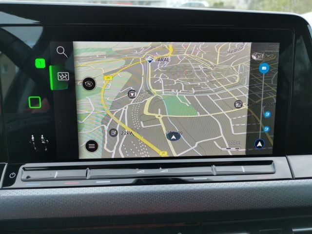 Volkswagen Golf 8 2.0 TDI DSG Active AHK ACC NAVI CAM foto 22