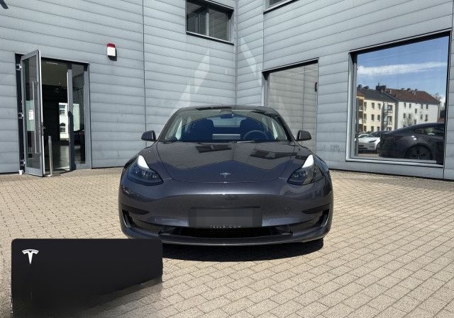 Tesla Model 3 Rear-Wheel Drive foto 3