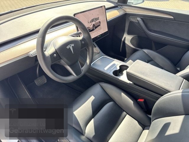 Tesla Model Y Long Range AWD foto 11