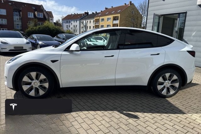 Tesla Model Y Long Range AWD foto 4