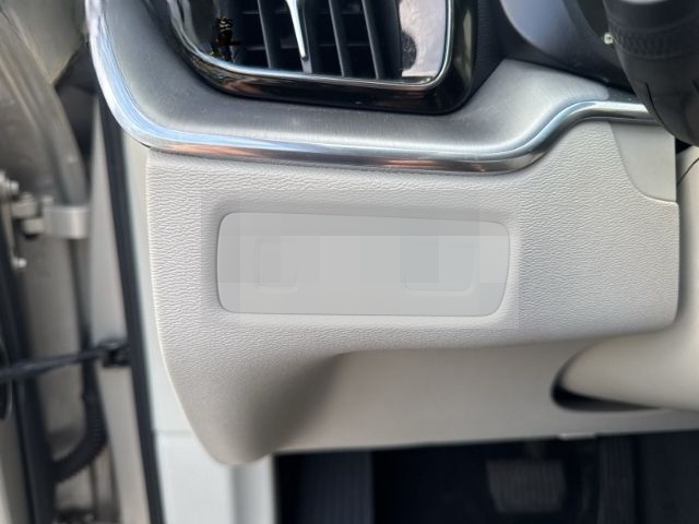 Volvo XC60 Momentum 2WD PDC - Tempomat - AHK - Navi foto 15