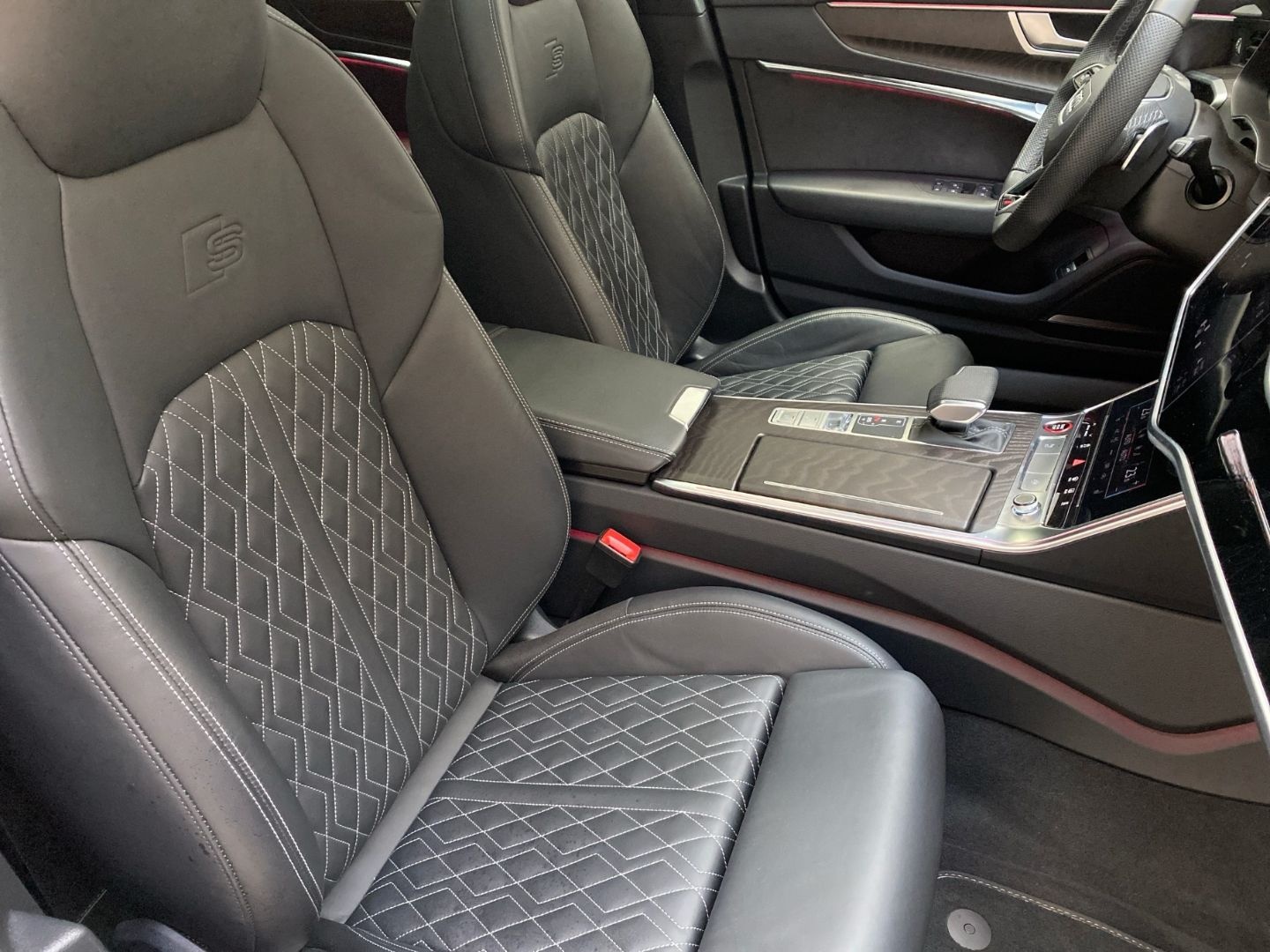 Audi S6 Avant 3.0 TDI quattro Luftfederung StandHZG A foto 10