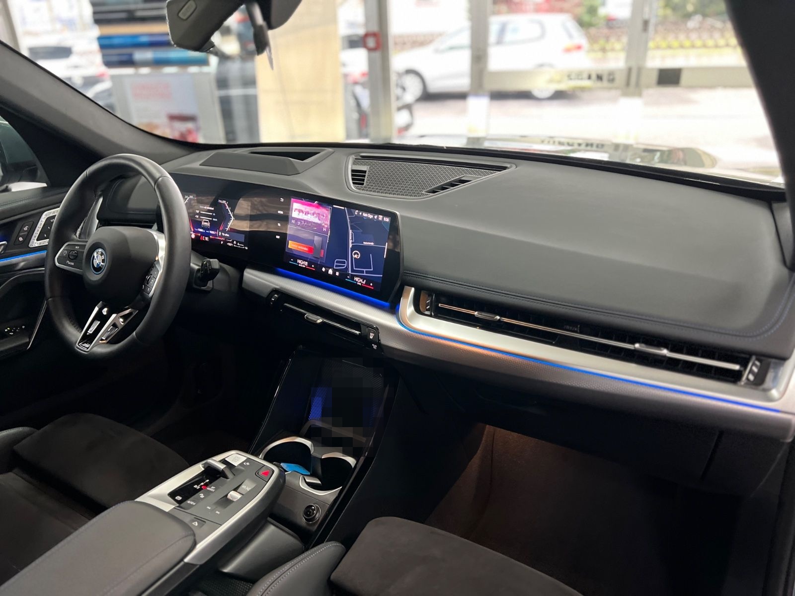 BMW X1 25 e xD M Sport Harman Kardon+DAP+HuD+Park 3D foto 16