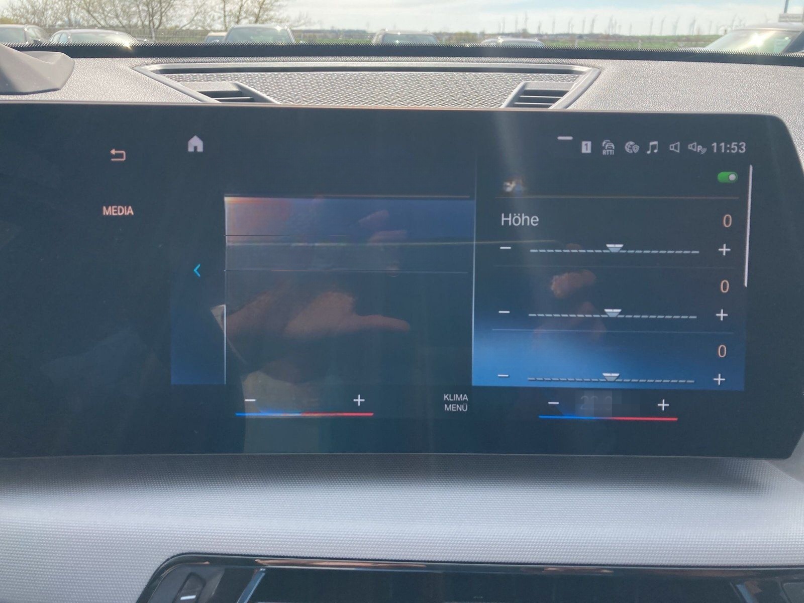 BMW X1 sDrive18d Head-Up DAB LED Pano.Dach RFK Shz foto 15