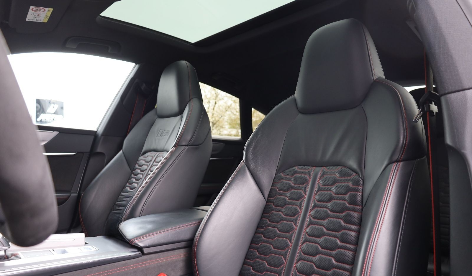 Audi RS7 Sportback 4.0 TFSI quattro/360*/Kermaik/R22 foto 10