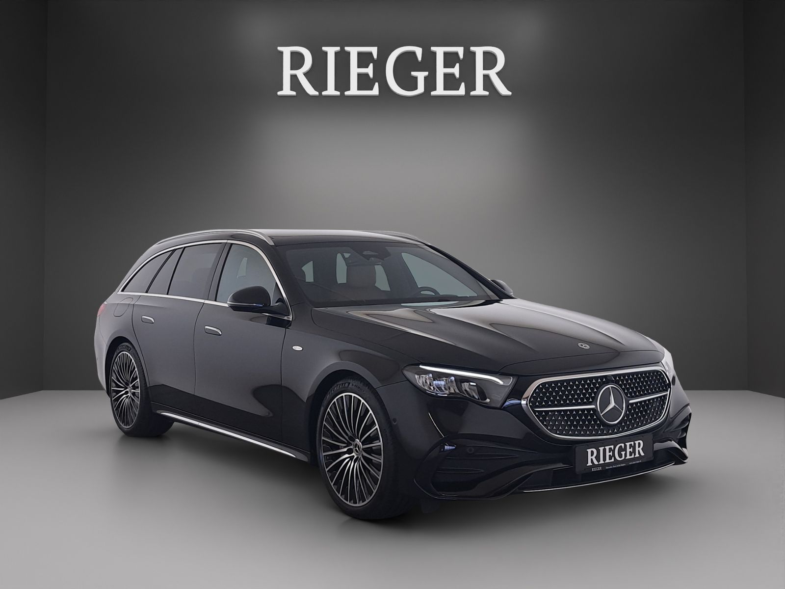 Mercedes-Benz E 300 T de 4M AMG PANO-SHD 20 -LMR AHK Grillbel foto 3