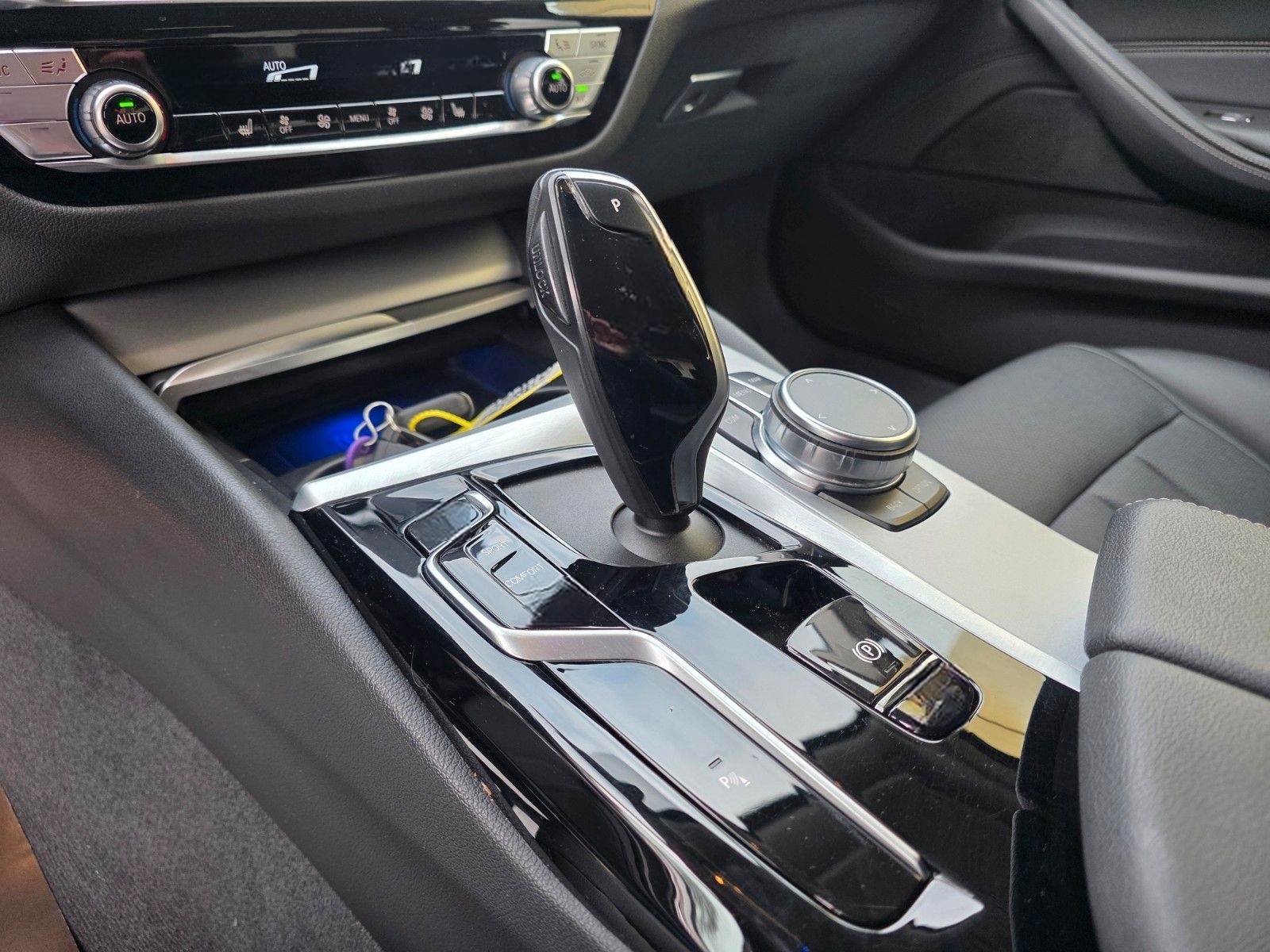 BMW 530d Limousine/Virtual/Leder/Led/ foto 12
