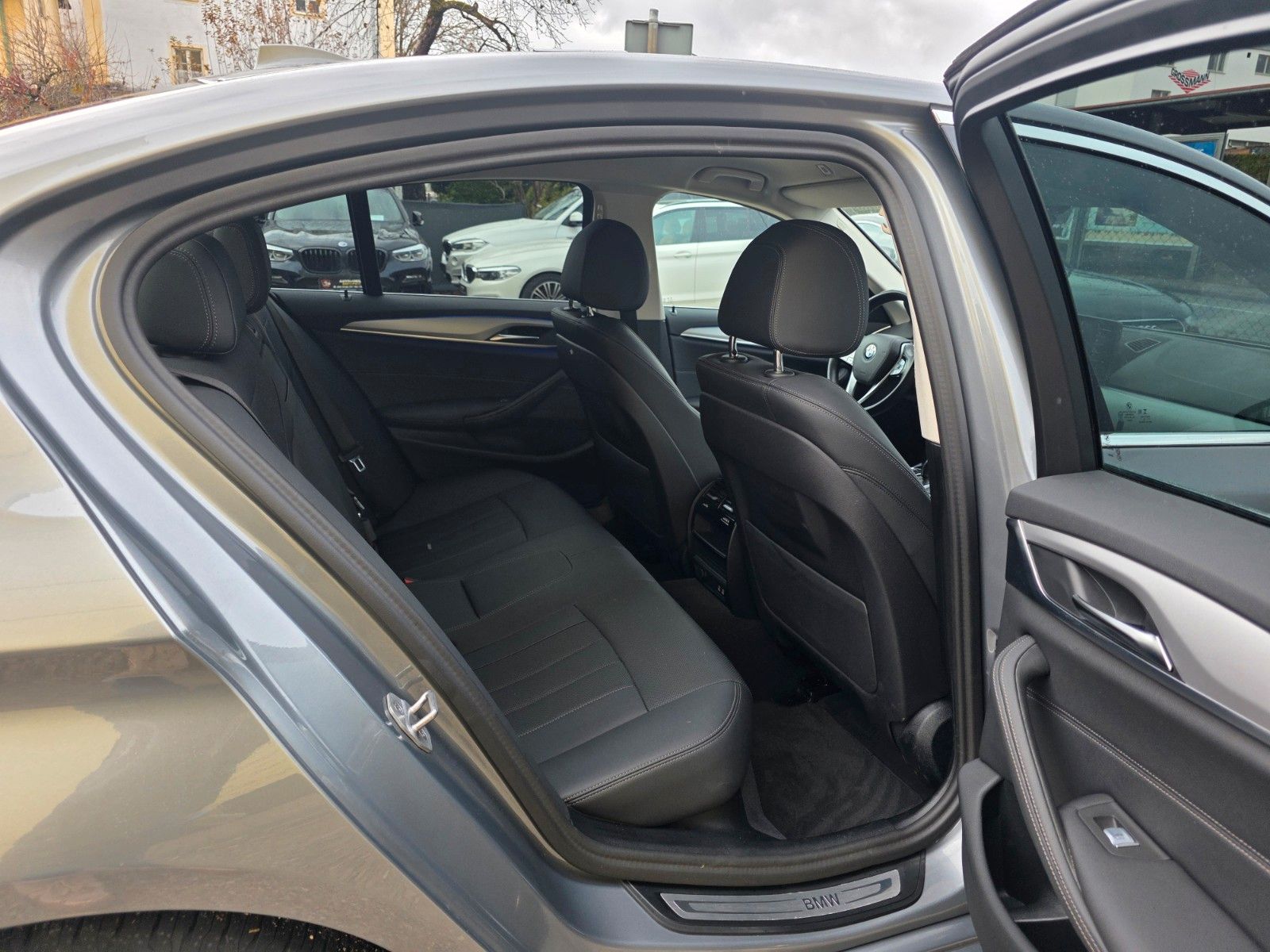 BMW 530d Limousine/Virtual/Leder/Led/ foto 18