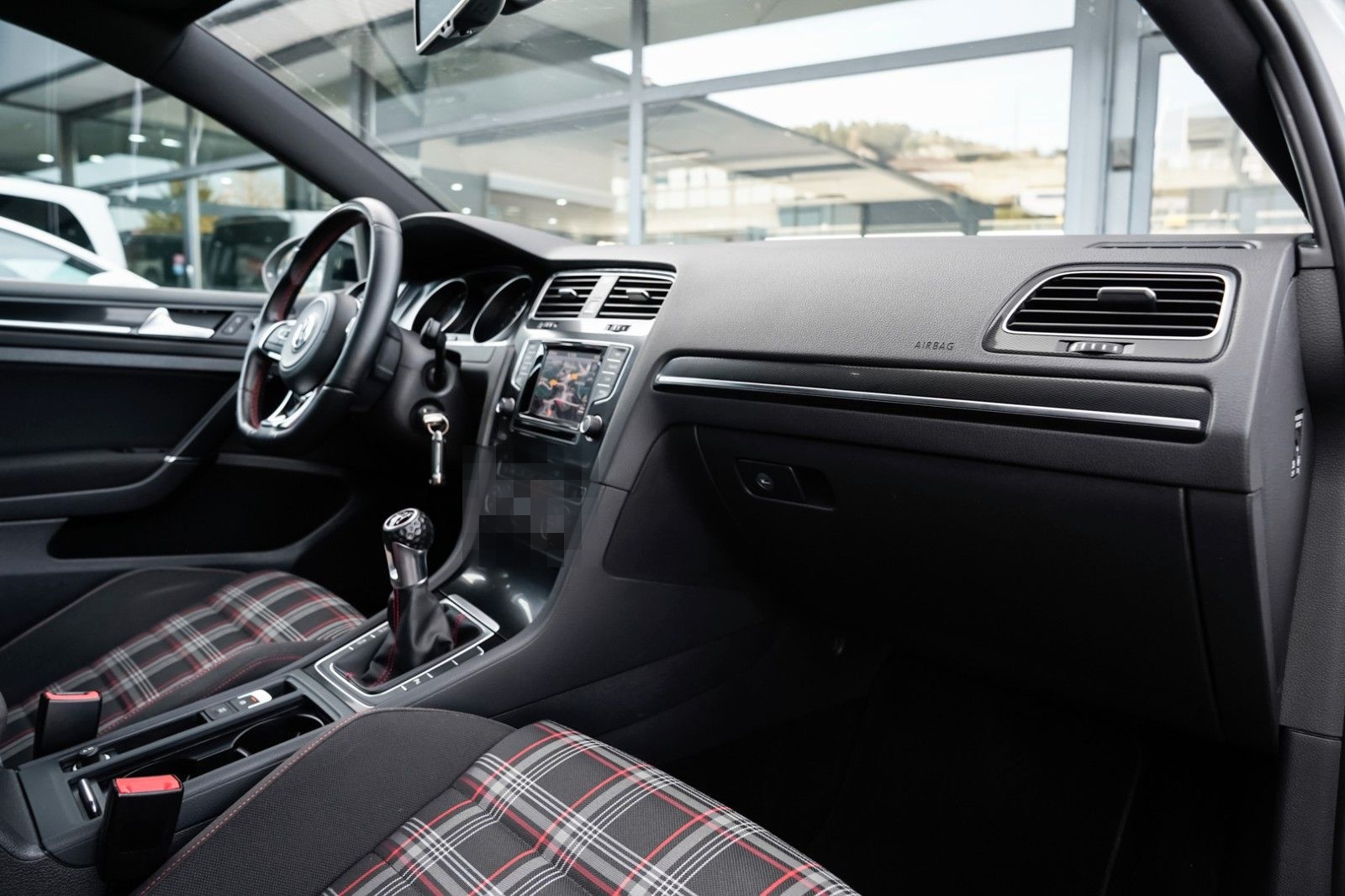 Volkswagen Golf VII GTI Navi *300 PS* foto 16