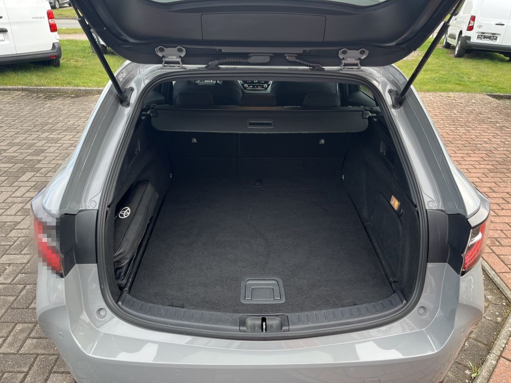 Toyota Corolla 2.0 Hybrid Touring Sports Club foto 8