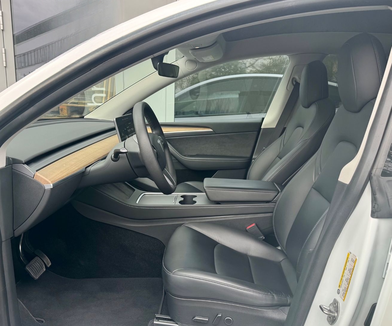 Tesla Model Y Long Range 19" VAT AHK foto 13
