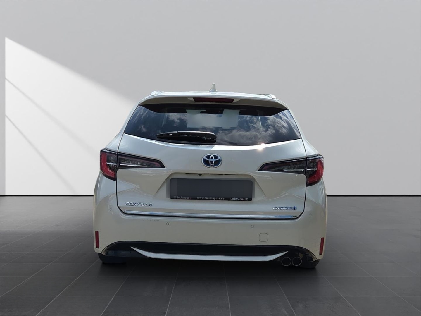 Toyota Corolla TS 2.0 Hybrid Lounge  *Navi*Leder*Techni foto 6