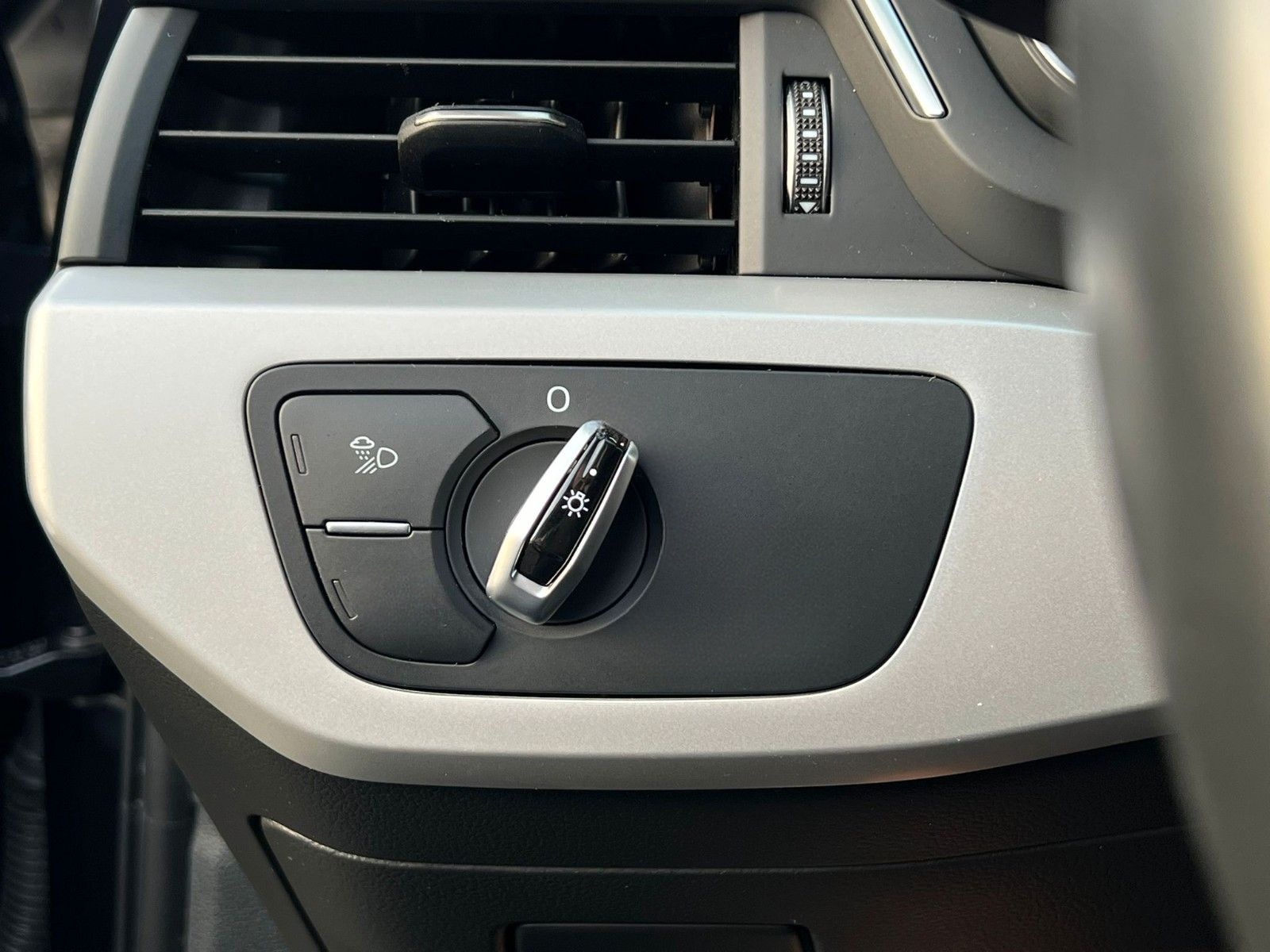 Audi A4 3.0 TDI Lim. quattro Totwinkel Kamera AHK foto 15