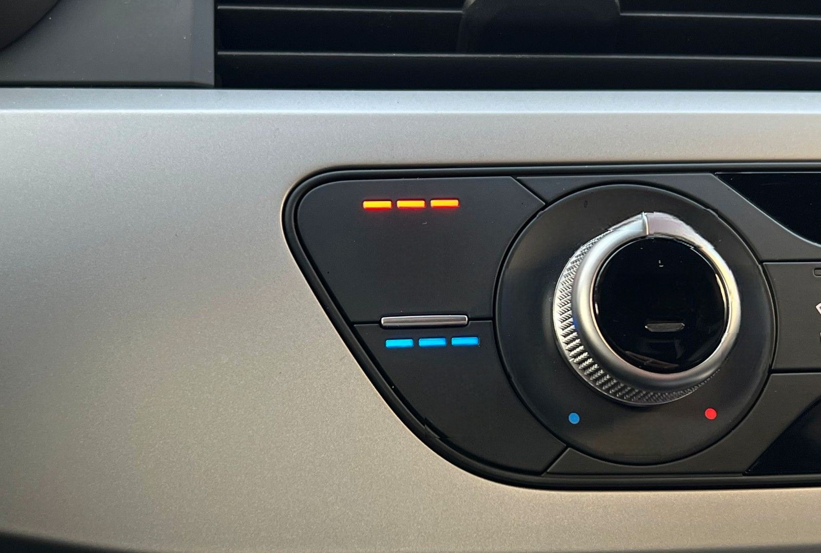 Audi A4 3.0 TDI Lim. quattro Totwinkel Kamera AHK foto 21