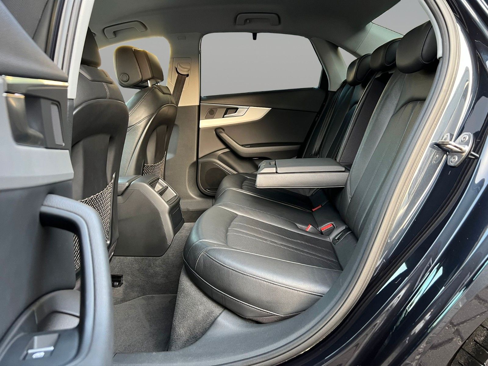 Audi A4 3.0 TDI Lim. quattro Totwinkel Kamera AHK foto 25