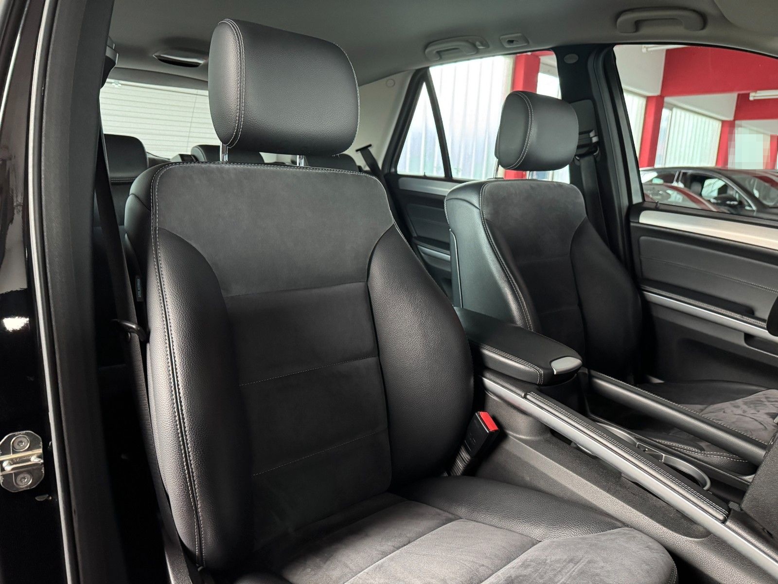 Mercedes-Benz ML 350 CDI 4Matic SportPaket BiXenon AHK 3,5T foto 24