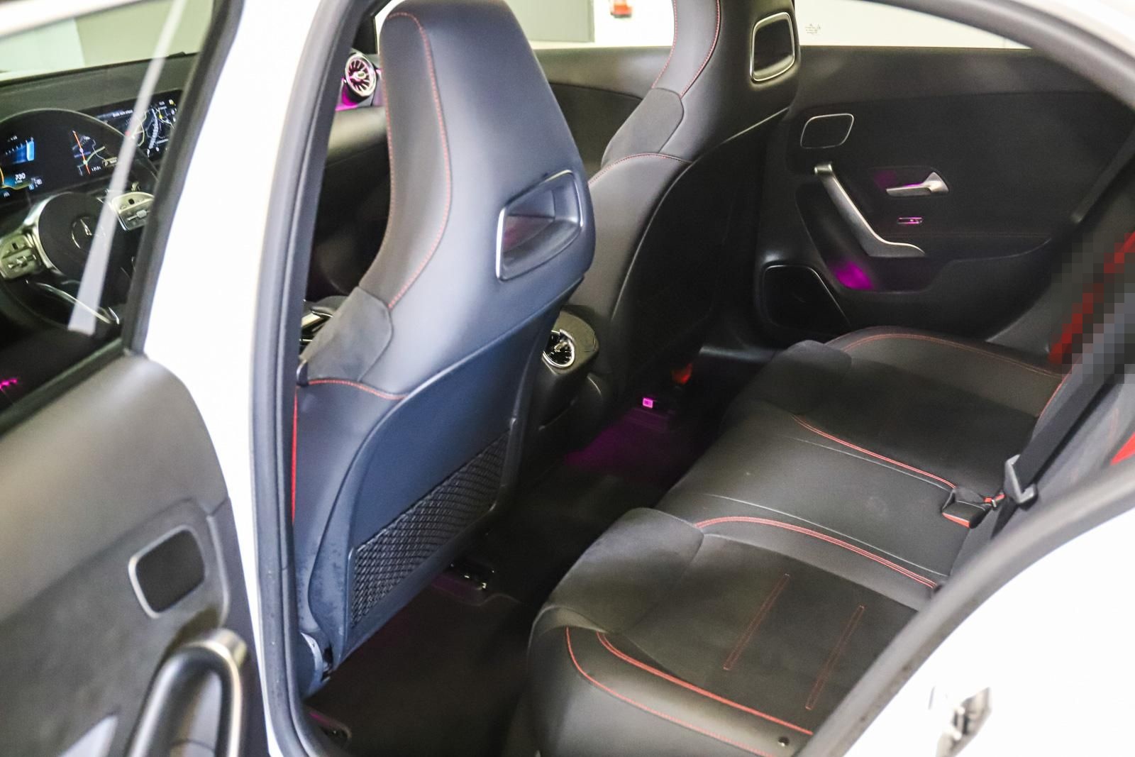 Mercedes-Benz A 45 AMG 4Matic LED PANO 360° BURMESTER AERO foto 13