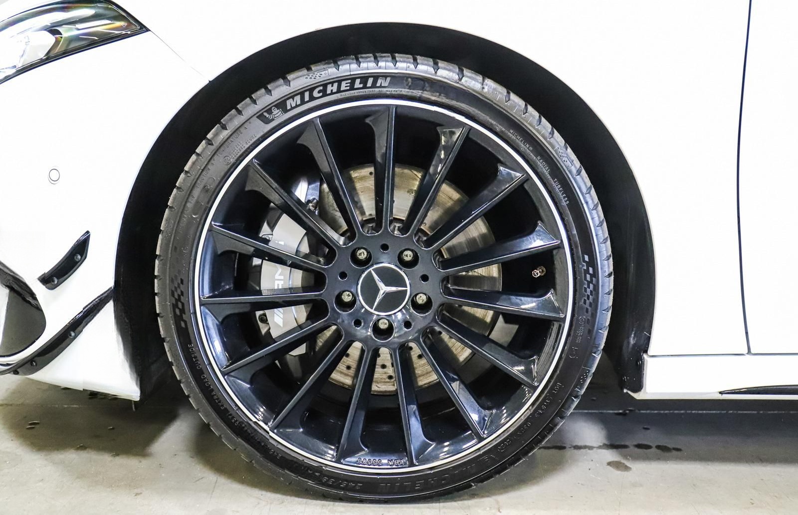 Mercedes-Benz A 45 AMG 4Matic LED PANO 360° BURMESTER AERO foto 9