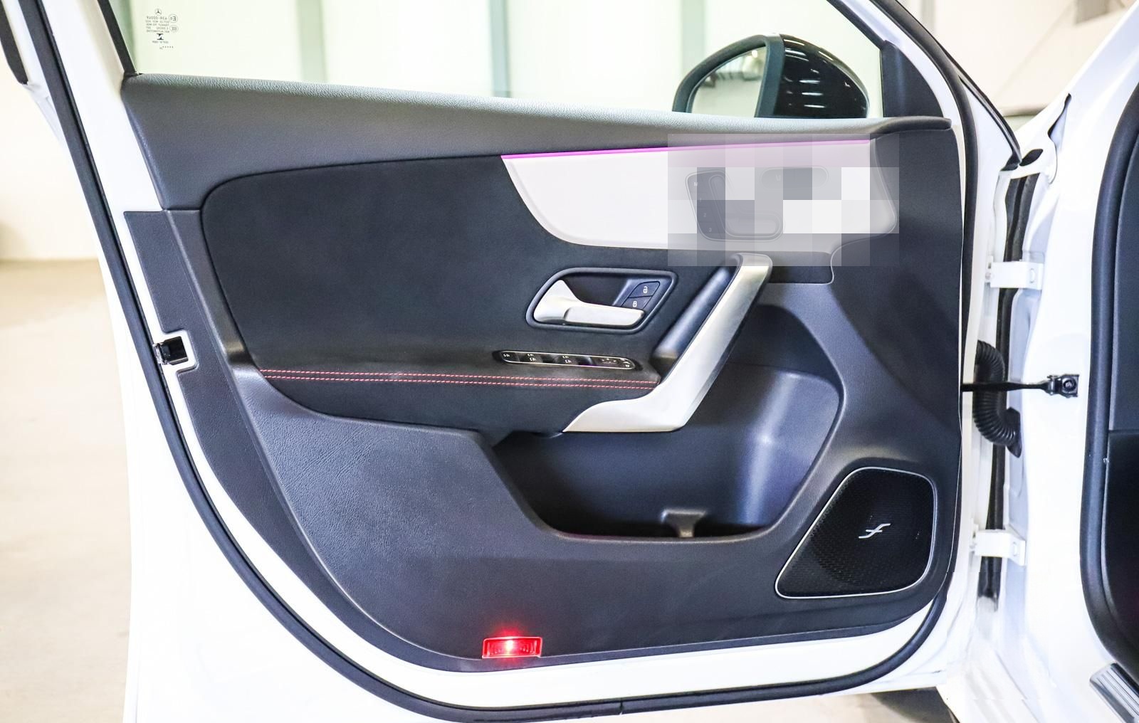 Mercedes-Benz A 45 AMG 4Matic LED PANO 360° BURMESTER AERO foto 10