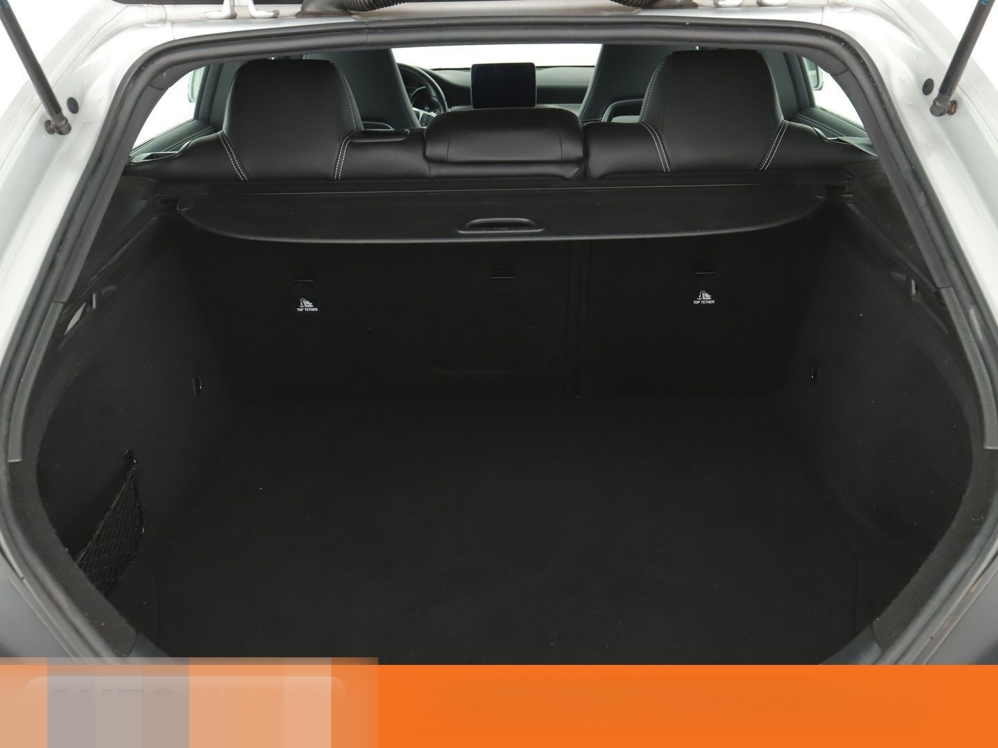 Mercedes-Benz CLA-Klasse CLA 180 Shooting Brake AMG Line Aut. foto 18