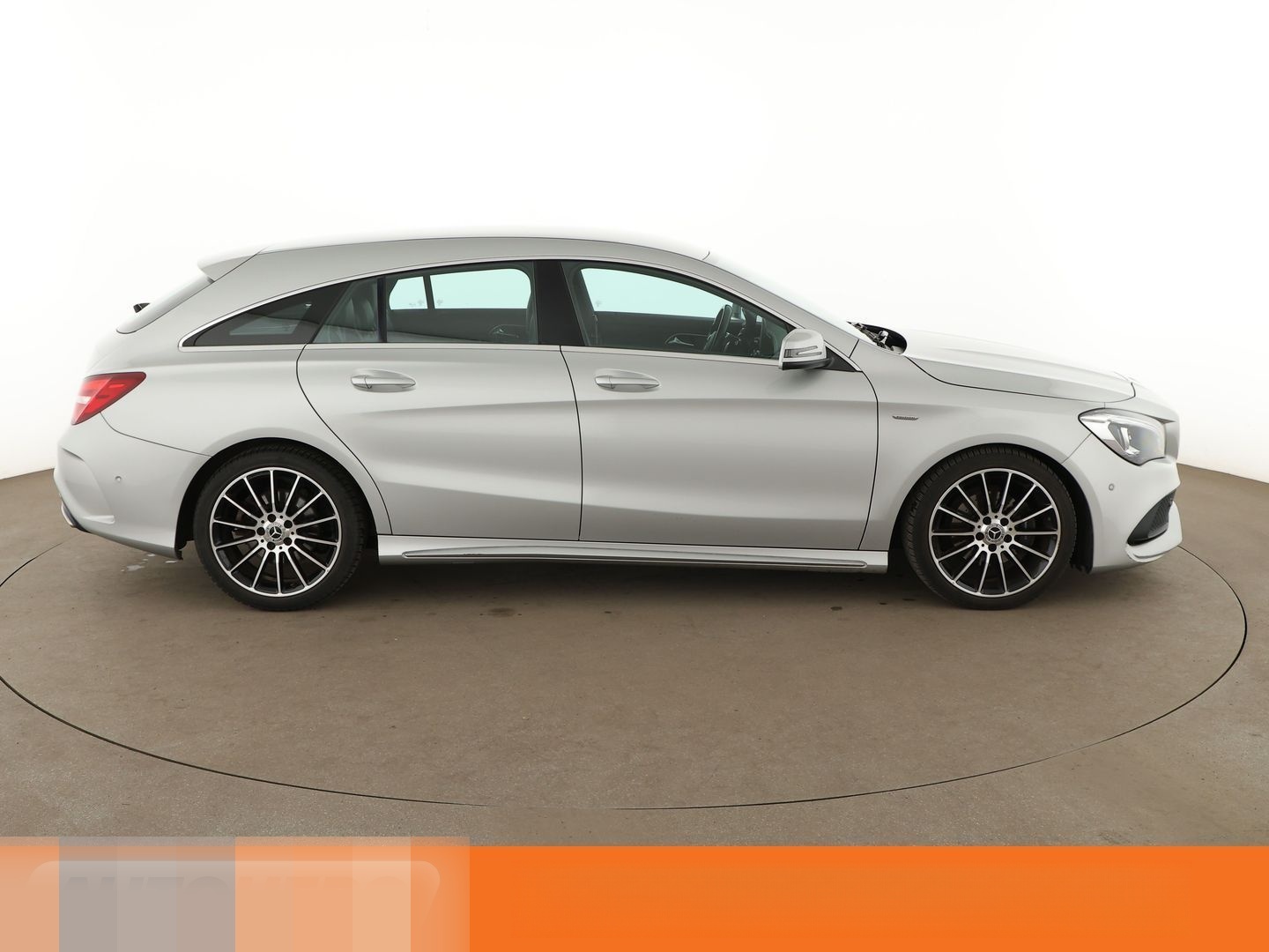 Mercedes-Benz CLA-Klasse CLA 180 Shooting Brake AMG Line Aut. foto 7