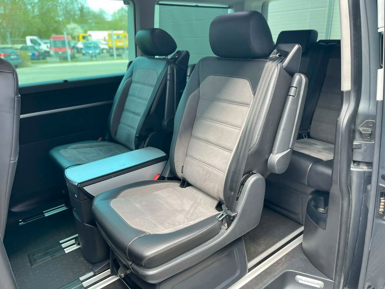 Volkswagen T6 Multivan EDITION 4MOTION foto 19