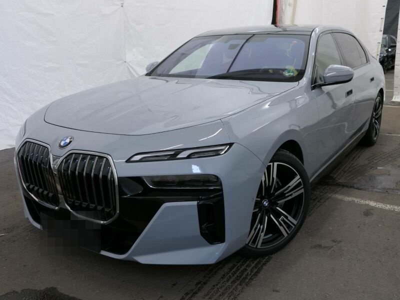 BMW 740d xDr. M Sportpaket Pano Park+ Standh. ACC Hu