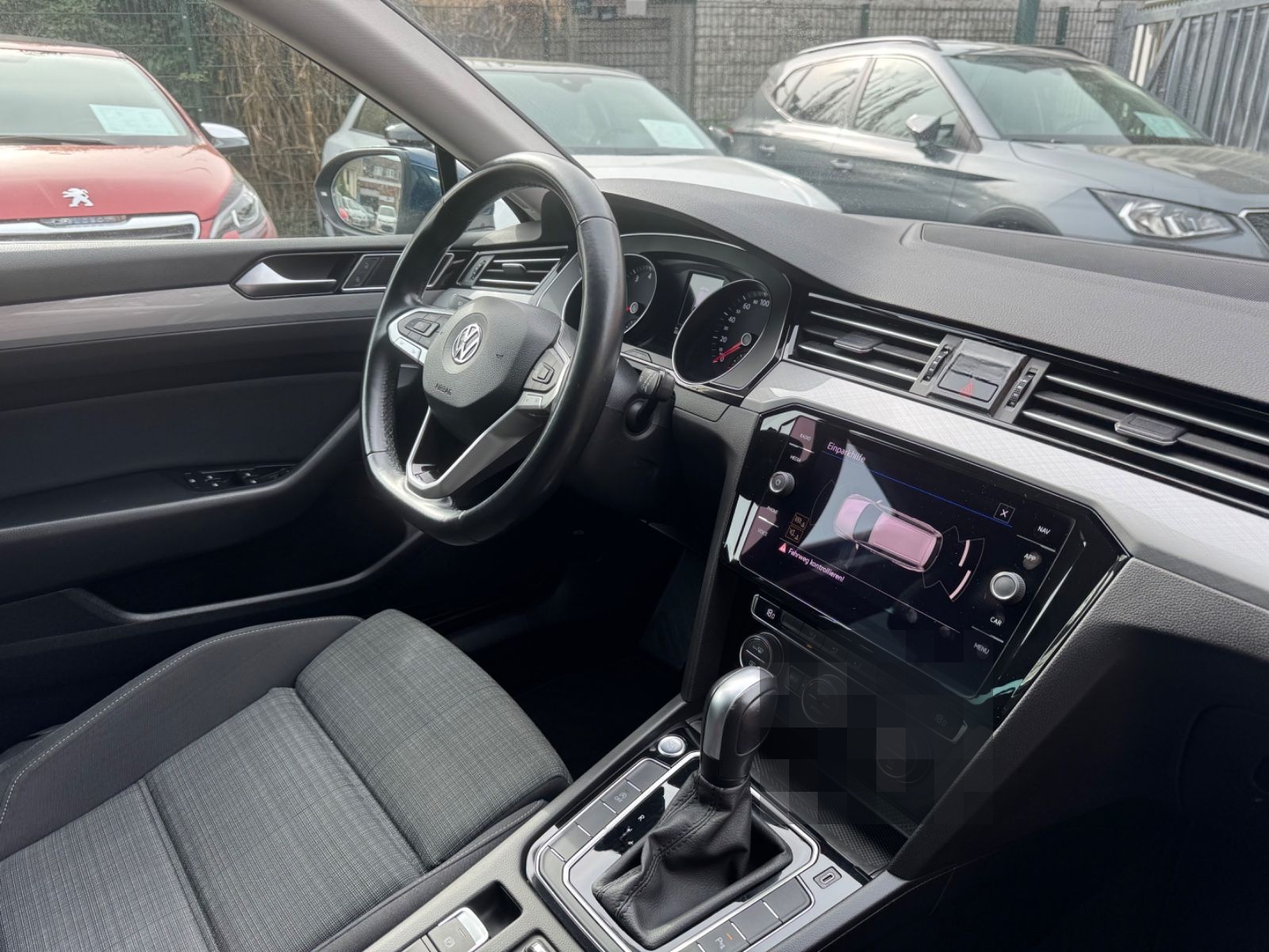 Volkswagen Passat Variant 1.5 TSI DSG Business LED AHK Navi foto 14