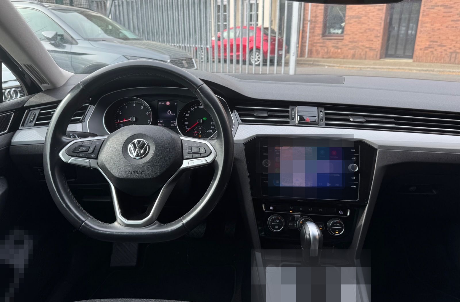 Volkswagen Passat Variant 1.5 TSI DSG Business LED AHK Navi foto 10