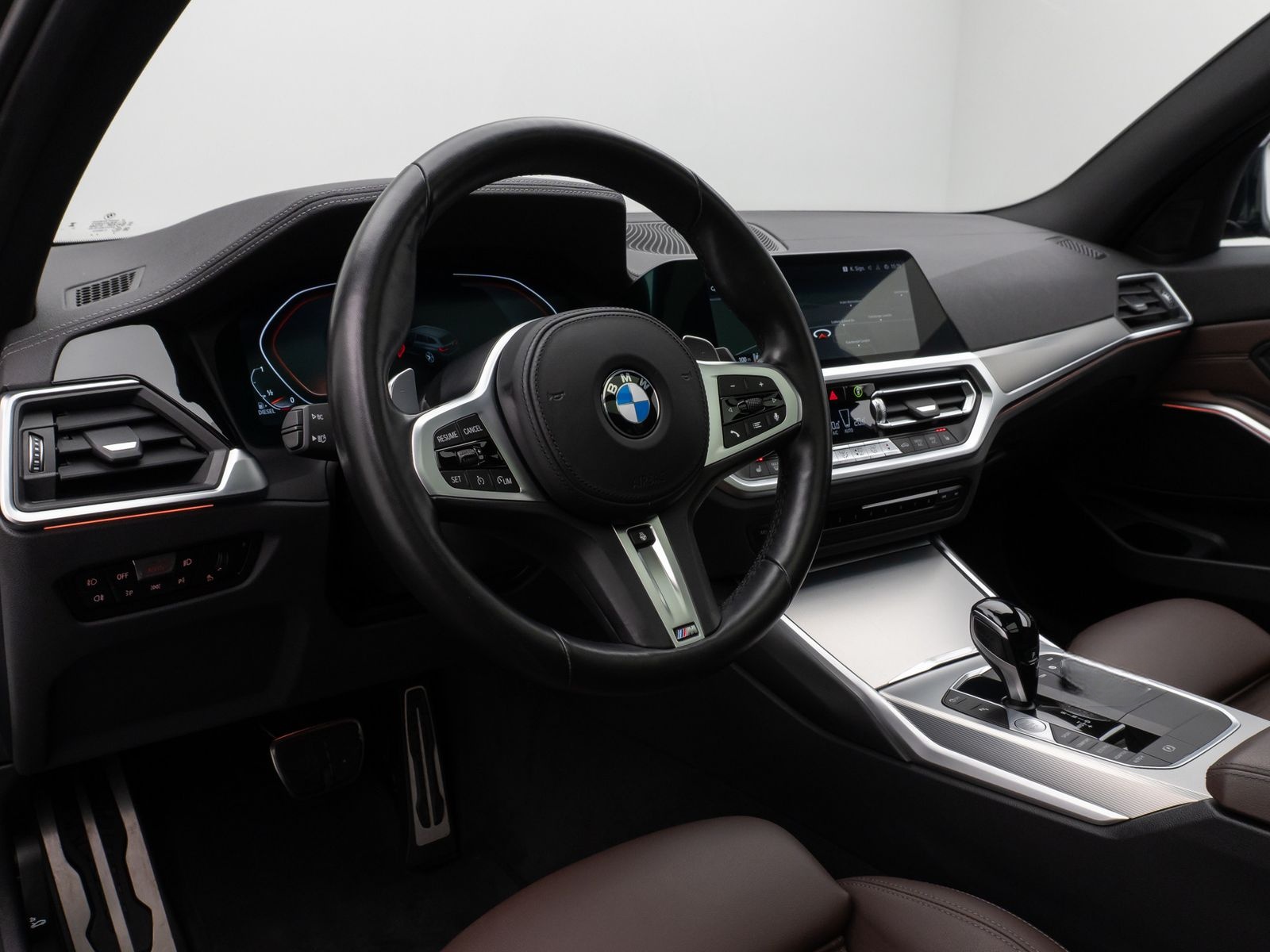 BMW 320d M Sport Panorama Laser Kamera DAB HiFi 19" foto 21