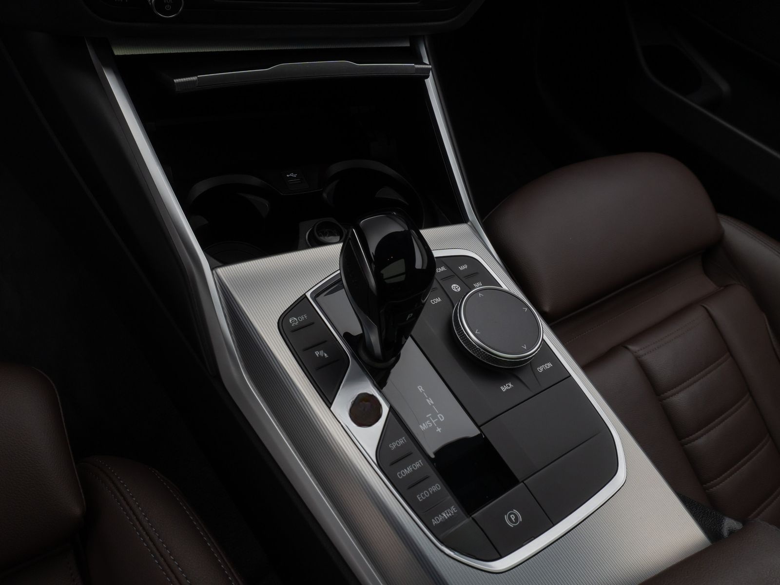 BMW 320d M Sport Panorama Laser Kamera DAB HiFi 19" foto 23