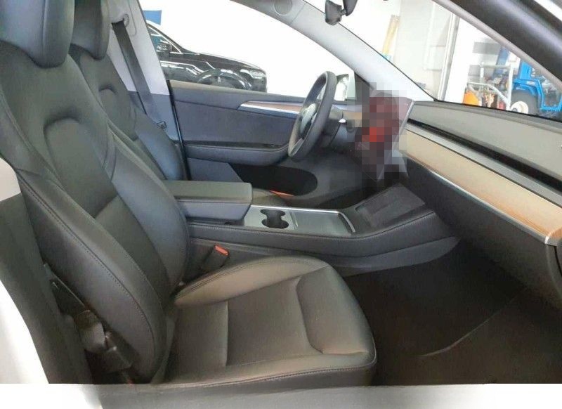 Tesla Model Y Long Range Dual AWD Autopilot 3 foto 5
