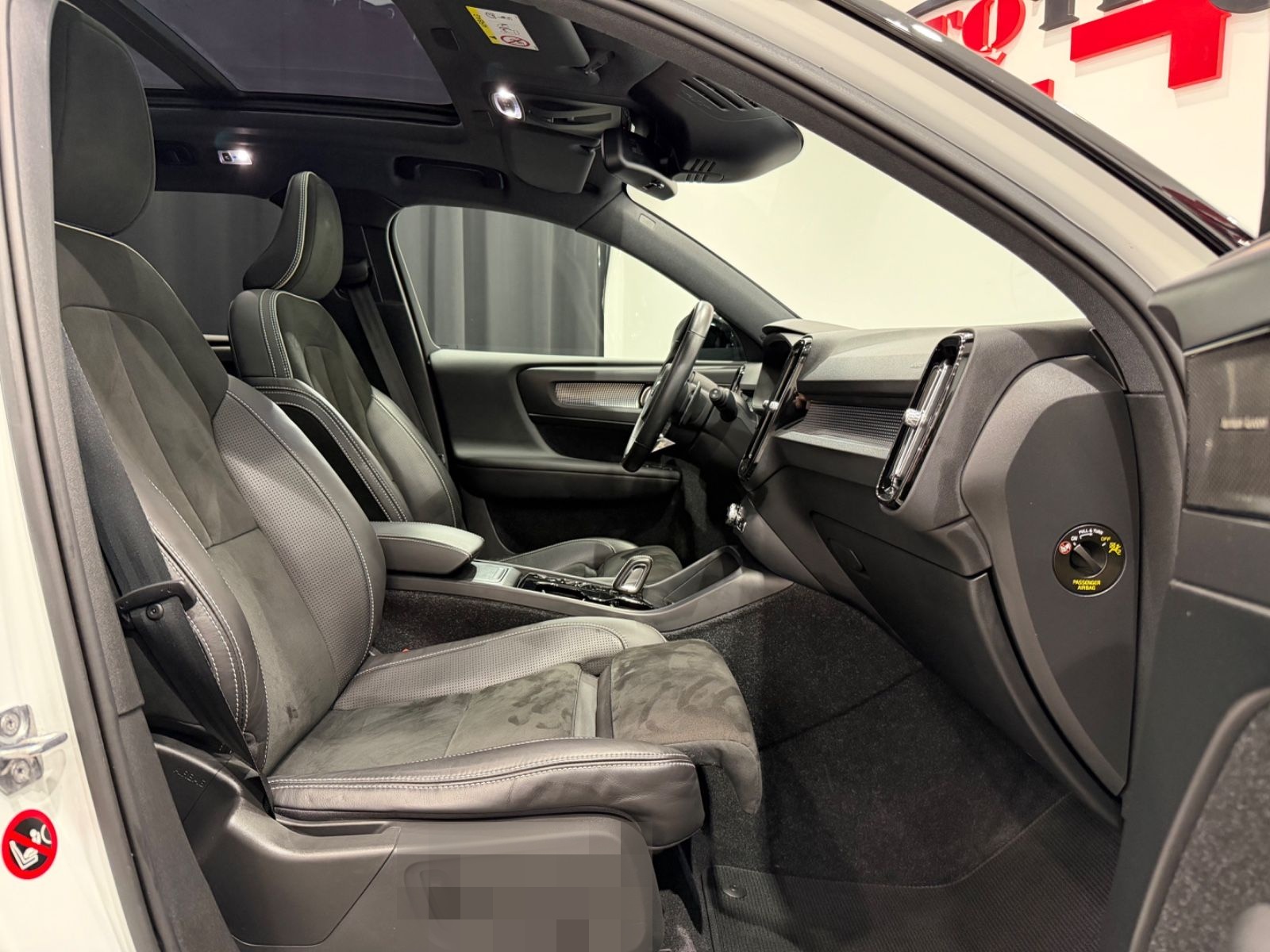 Volvo XC40 R Design AWD 1.HAND PANO+KAMERA+LED+AHK foto 19