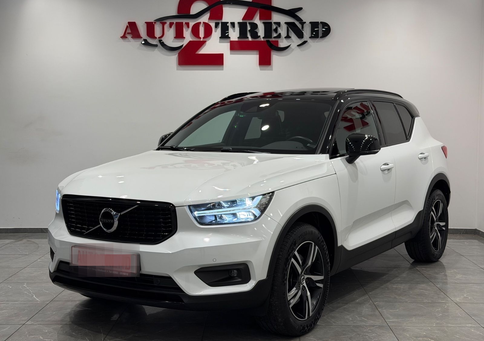 Volvo XC40 R Design AWD 1.HAND PANO+KAMERA+LED+AHK foto 3