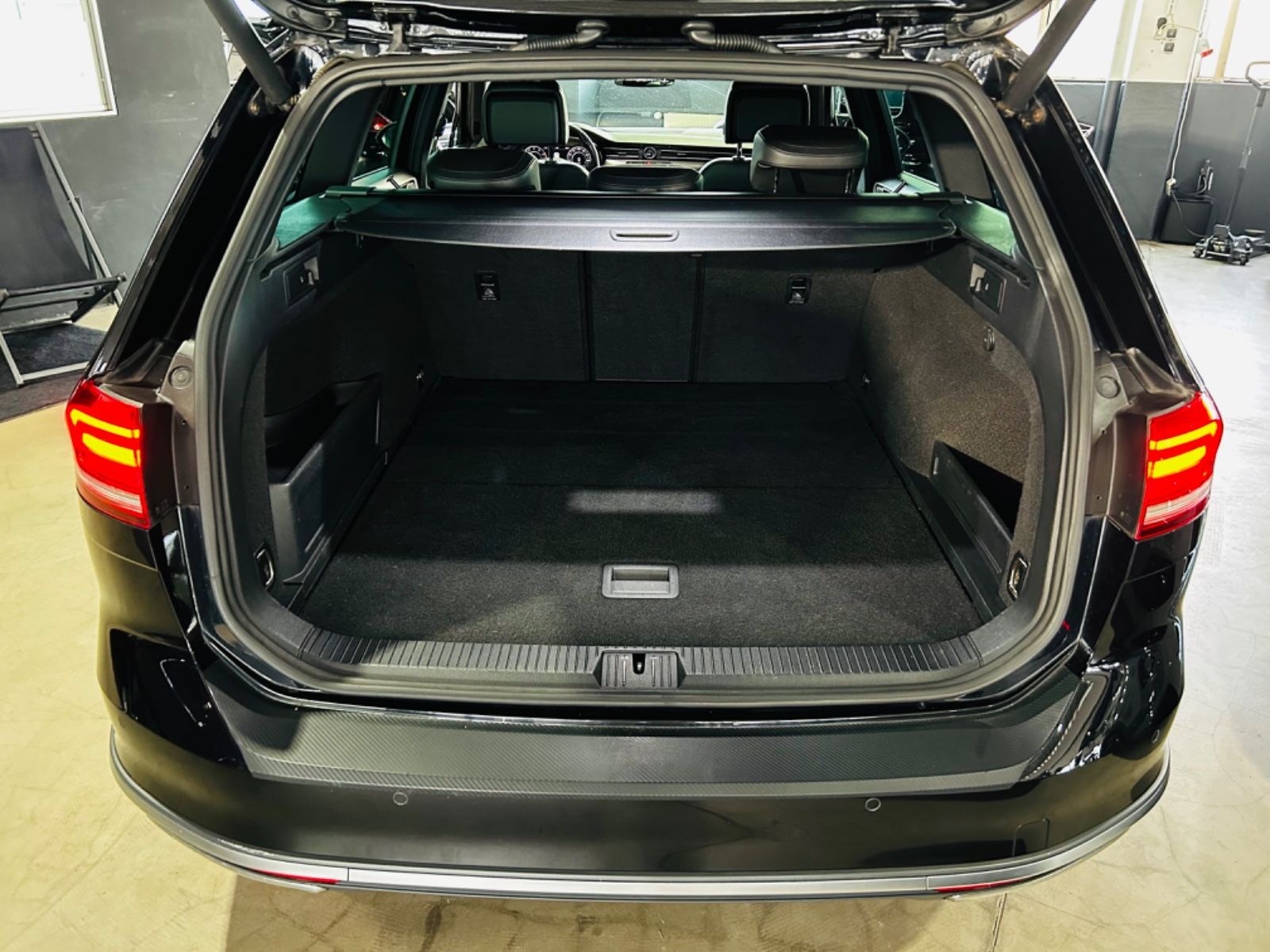 Volkswagen Passat Alltrack 4Motion*Led*Kamera*Acc*Ahk* foto 24