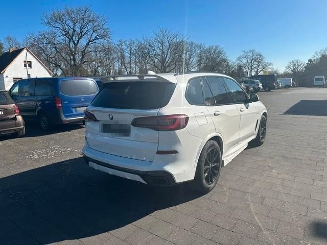 BMW X5 xDrive 40 i M Sport Laser foto 2