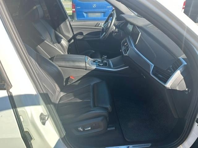 BMW X5 xDrive 40 i M Sport Laser foto 12