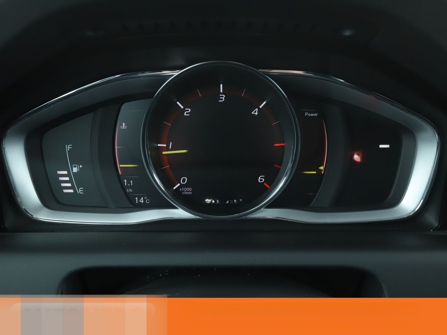 Volvo XC60 2.0 D3 Momentum 2WD Aut.*NAVI*TEMPO*CAM* foto 20