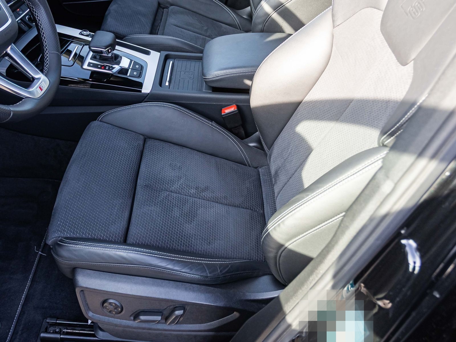 Audi Q5 S line 40TDI qu Stronic Navi Matrix Panorama foto 10