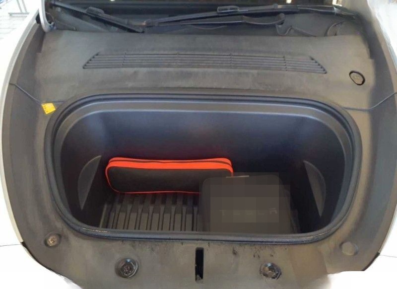 Tesla Model Y Long Range Dual AWD Autopilot foto 10