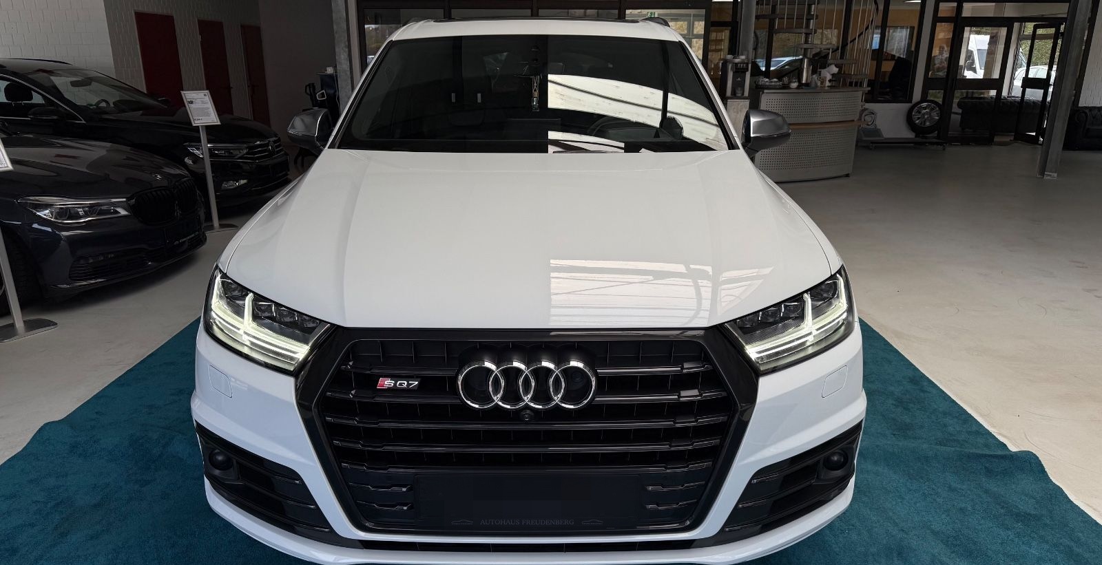 Audi SQ7 4.0 TDI quattro*7-Sitzer*3xS-Line*Pano*360 K foto 5