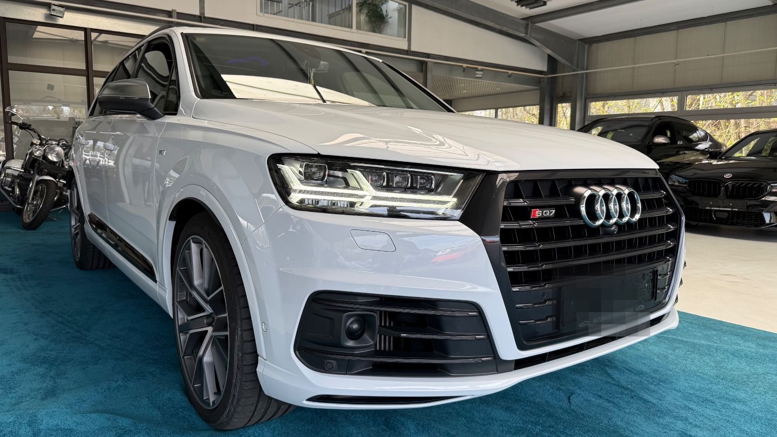 Audi SQ7 4.0 TDI quattro*7-Sitzer*3xS-Line*Pano*360 K foto 6