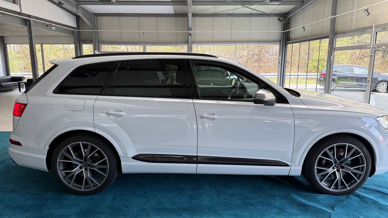 Audi SQ7 4.0 TDI quattro*7-Sitzer*3xS-Line*Pano*360 K foto 8