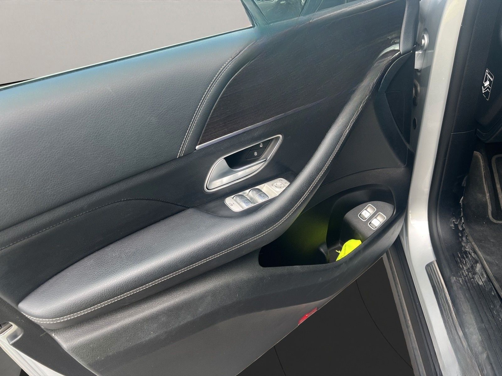 Mercedes-Benz GLE 300 d 4Matic 9G-TRONIC+MASSAGE+360°KAMERA+AH foto 9