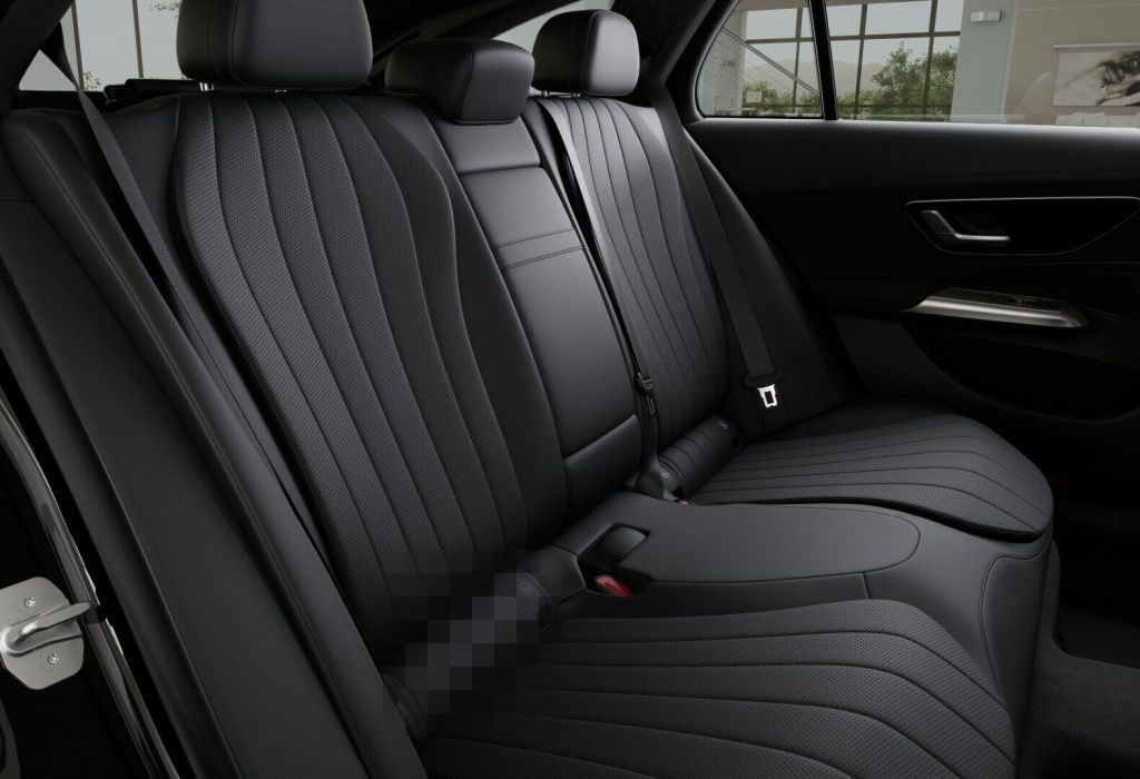 Mercedes-Benz E 450 T d 4M AVANTGARDE+AMBIENTE+DISTRO+MEMORY foto 13