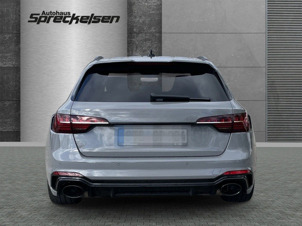 Audi RS4 Avant 2.9 TFSI quattro Navi+Pano+Leder+Matri foto 4