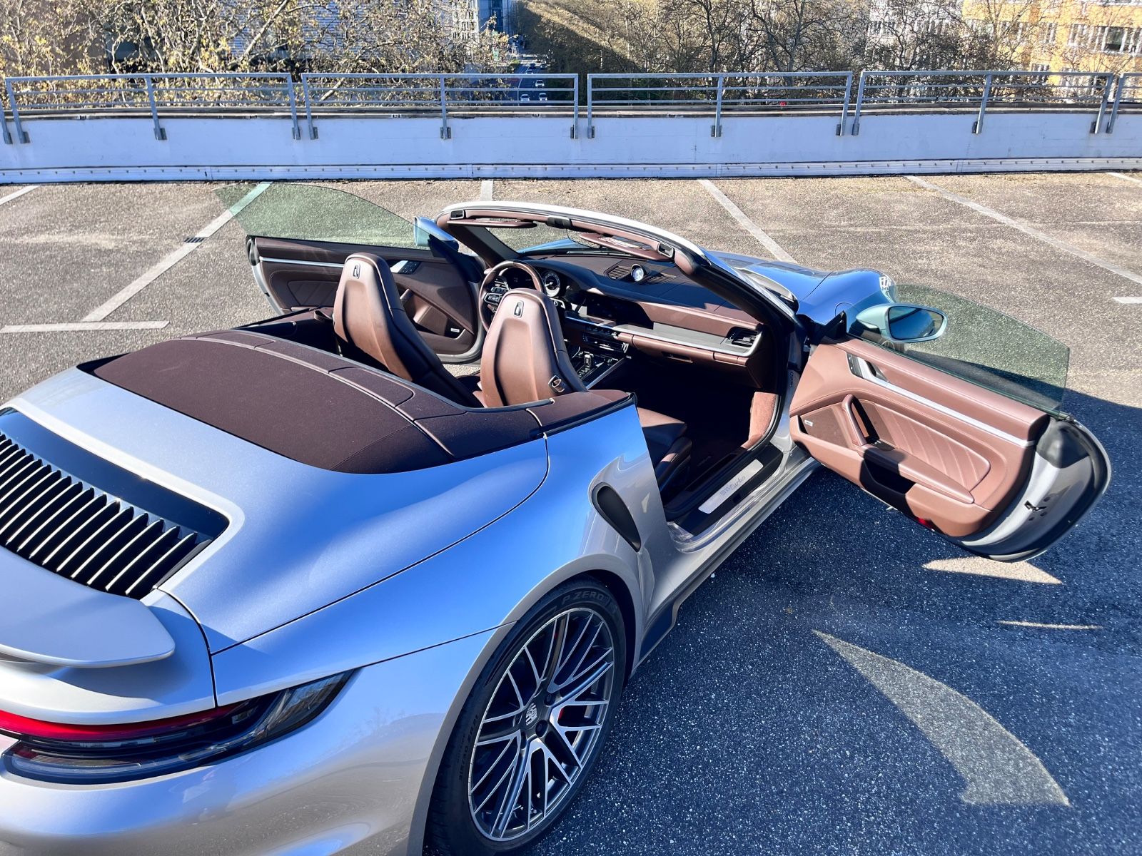 Porsche 911 Turbo Cabriolet foto 23