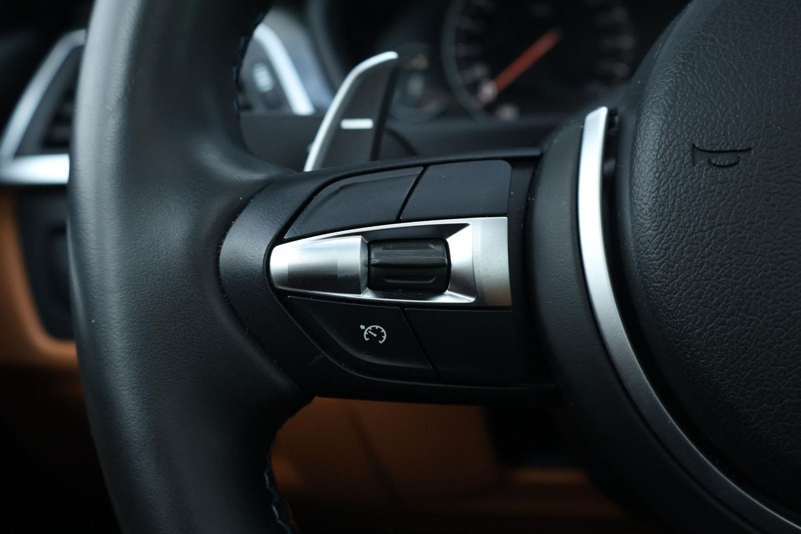 BMW 320 3-serie Touring 320i Edition Luxury Line Pur foto 17