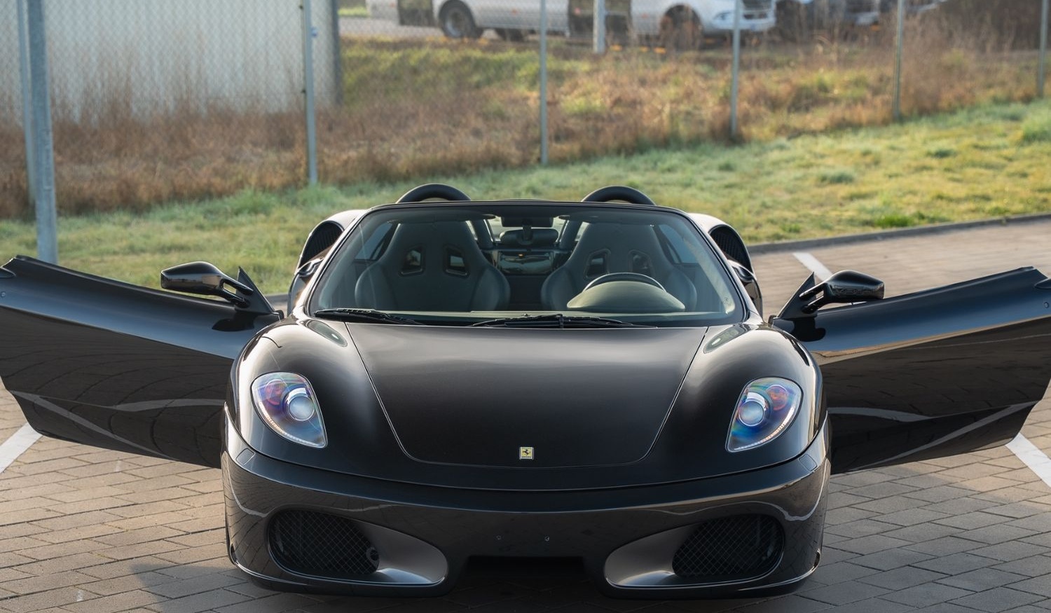 Ferrari F430 Spider F1 Auspuff- Klappe* NEUWERTIG! foto 3