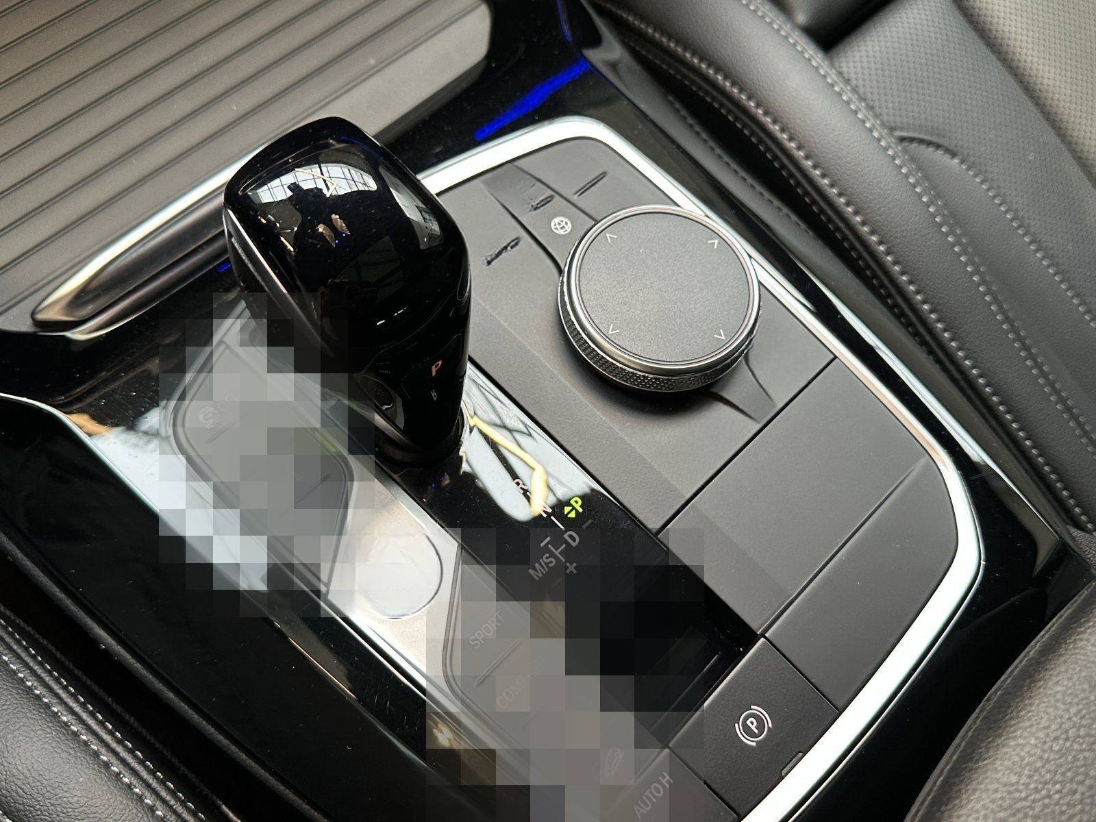 BMW X4  xDrive20i  M- Sport foto 13